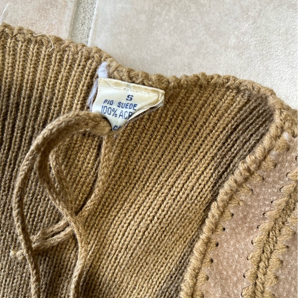 Suede Vest - Picture 4 of 4